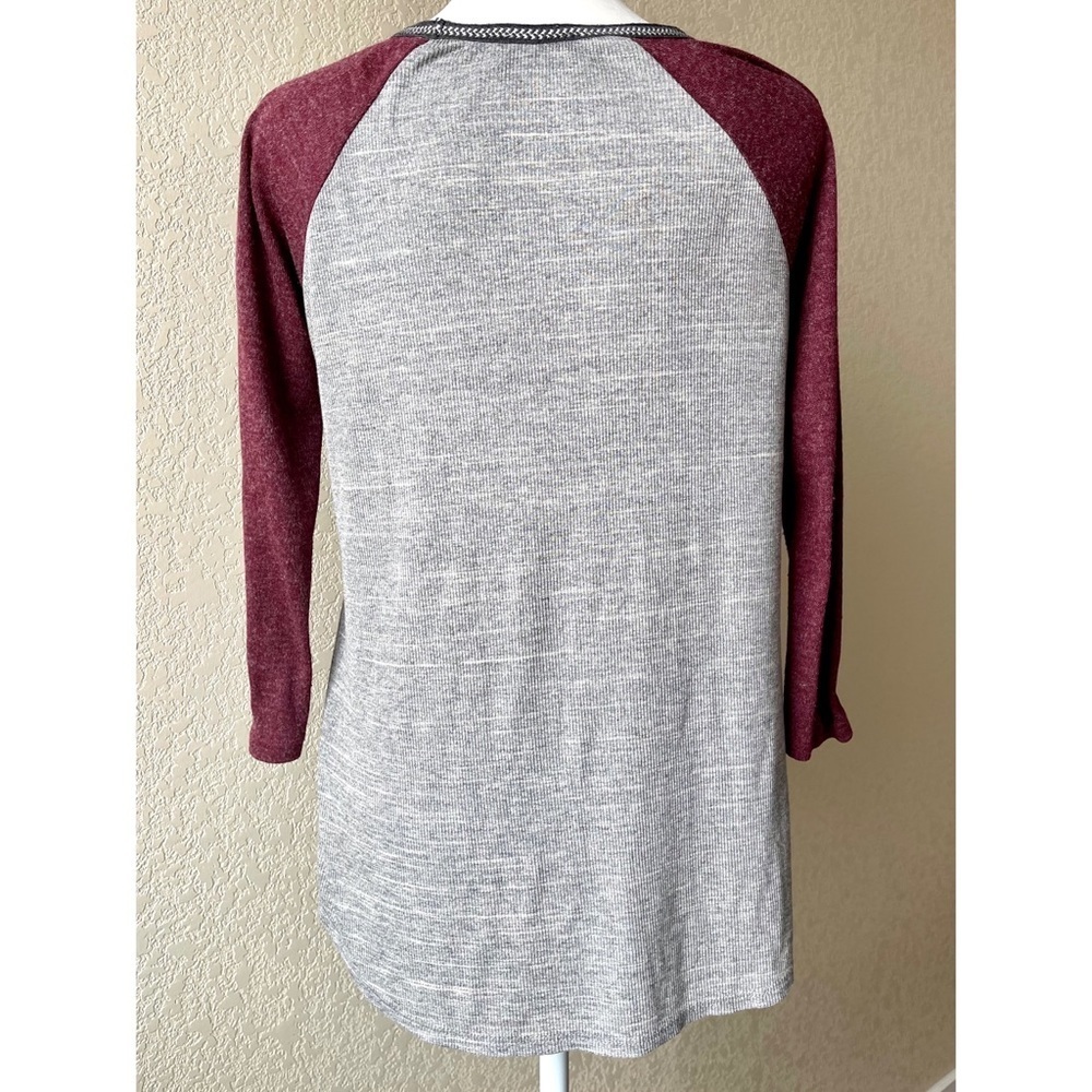 Papermoon Stitchfix Raglan Top - Picture 3 of 3
